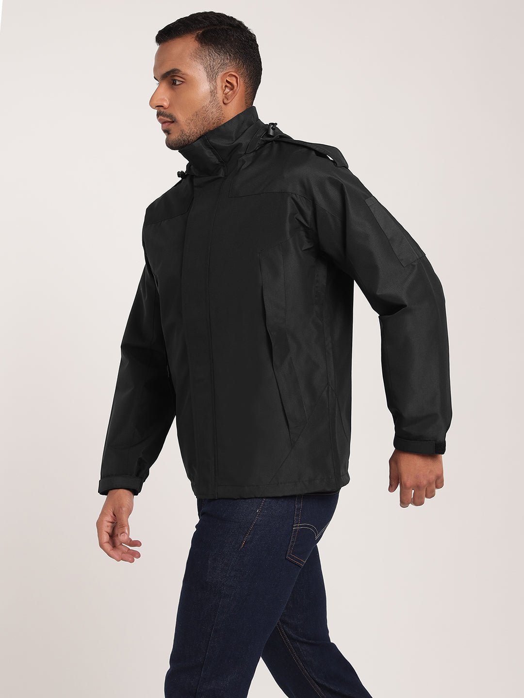 Black Airshell Windjacket
